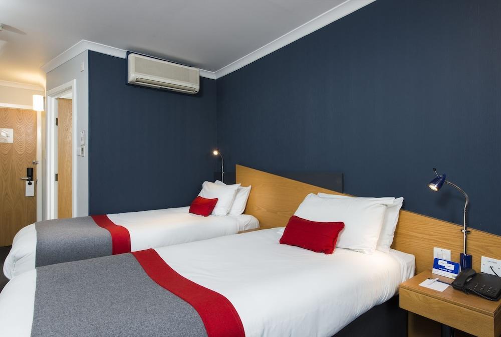 Holiday Inn Express Swansea East By Ihg Dış mekan fotoğraf